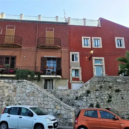 Alba Di Ortigia Апартаменты *